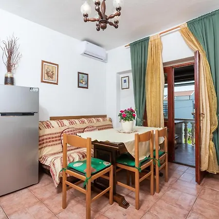 Belsa Apartman *