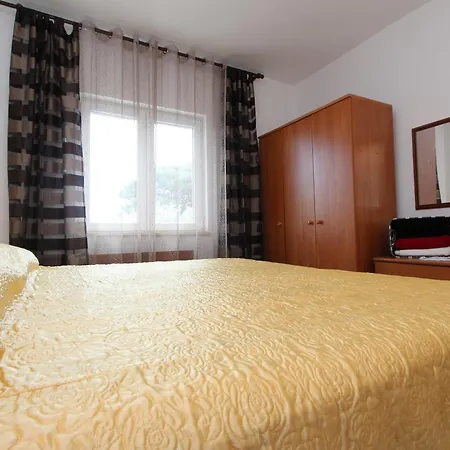 Belsa Apartment
