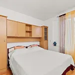 Belsa Apartment *